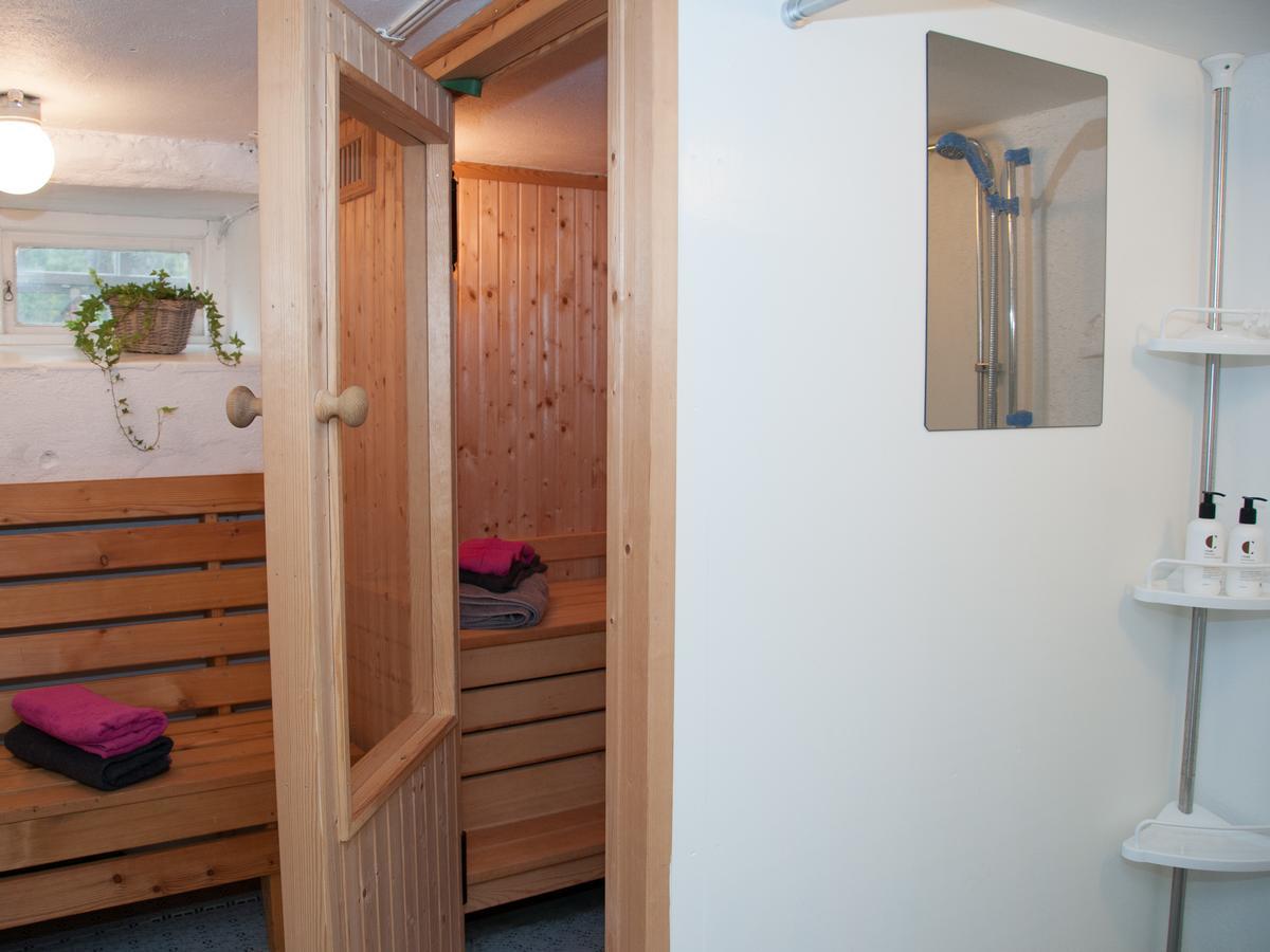 Ekeby I Bro Bed & Breakfast エクステリア 写真