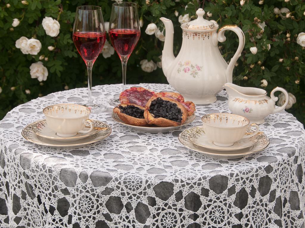 Ekeby I Bro Bed & Breakfast エクステリア 写真